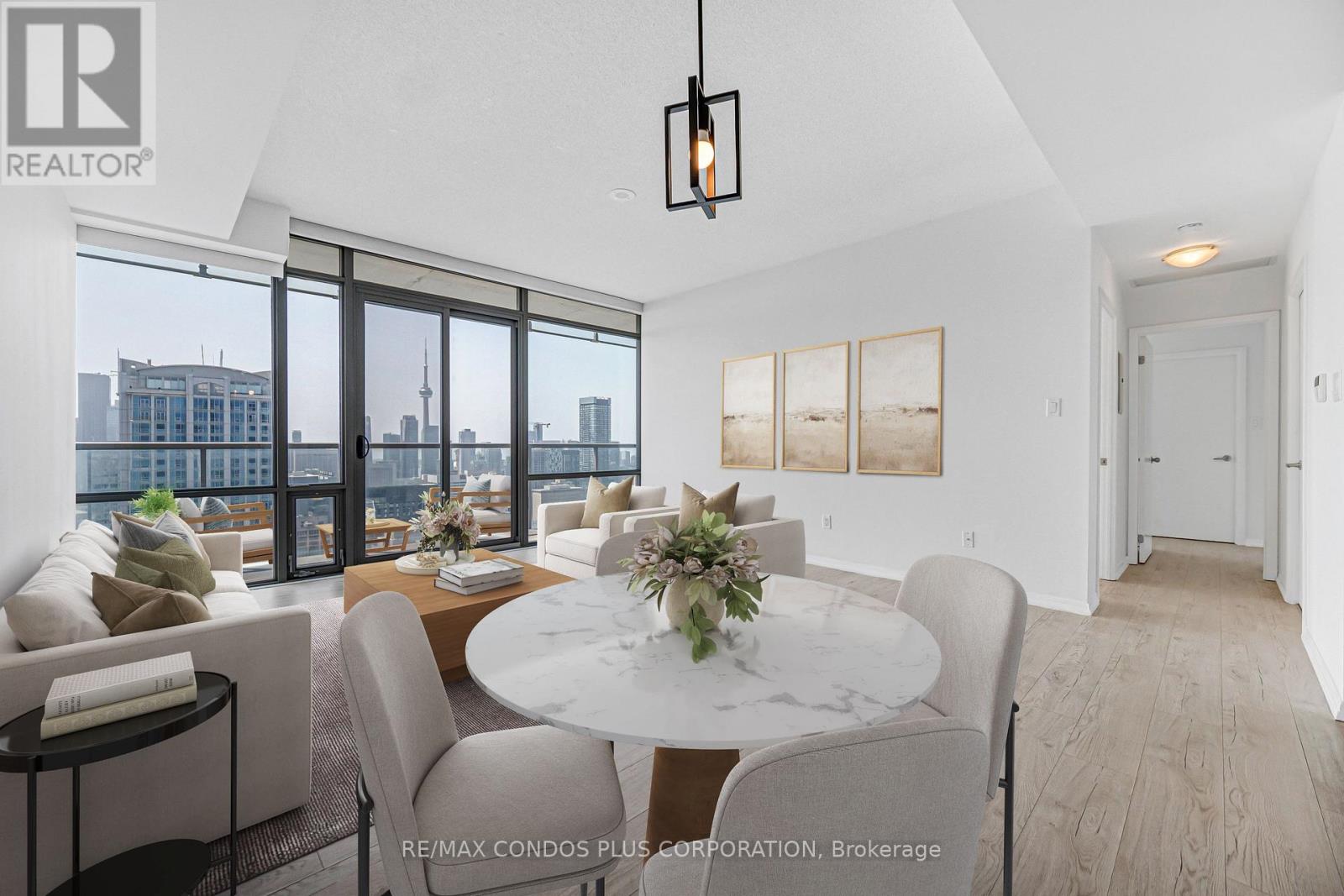 38 Grenville Unit 4404