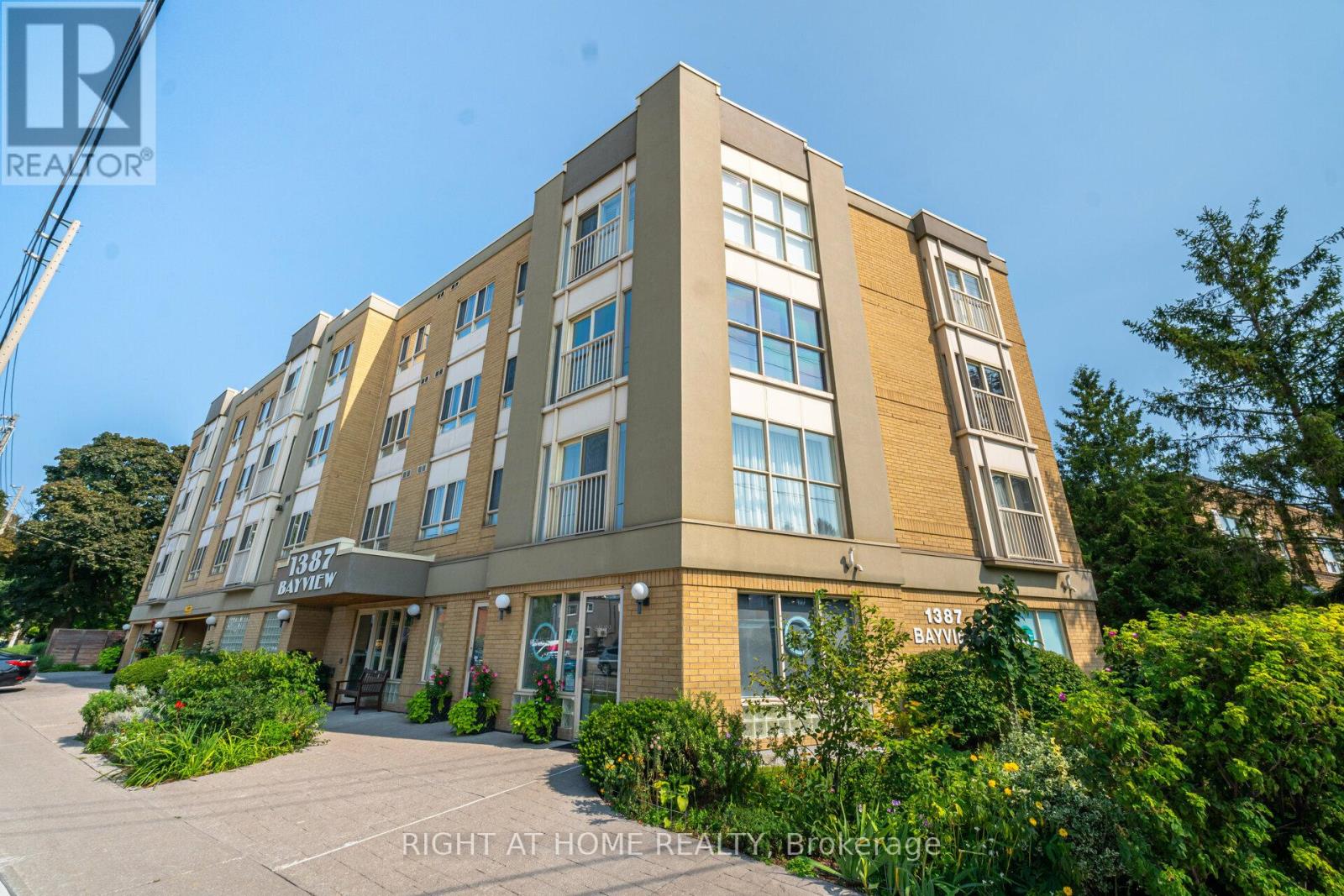 1387 Bayview Unit 306