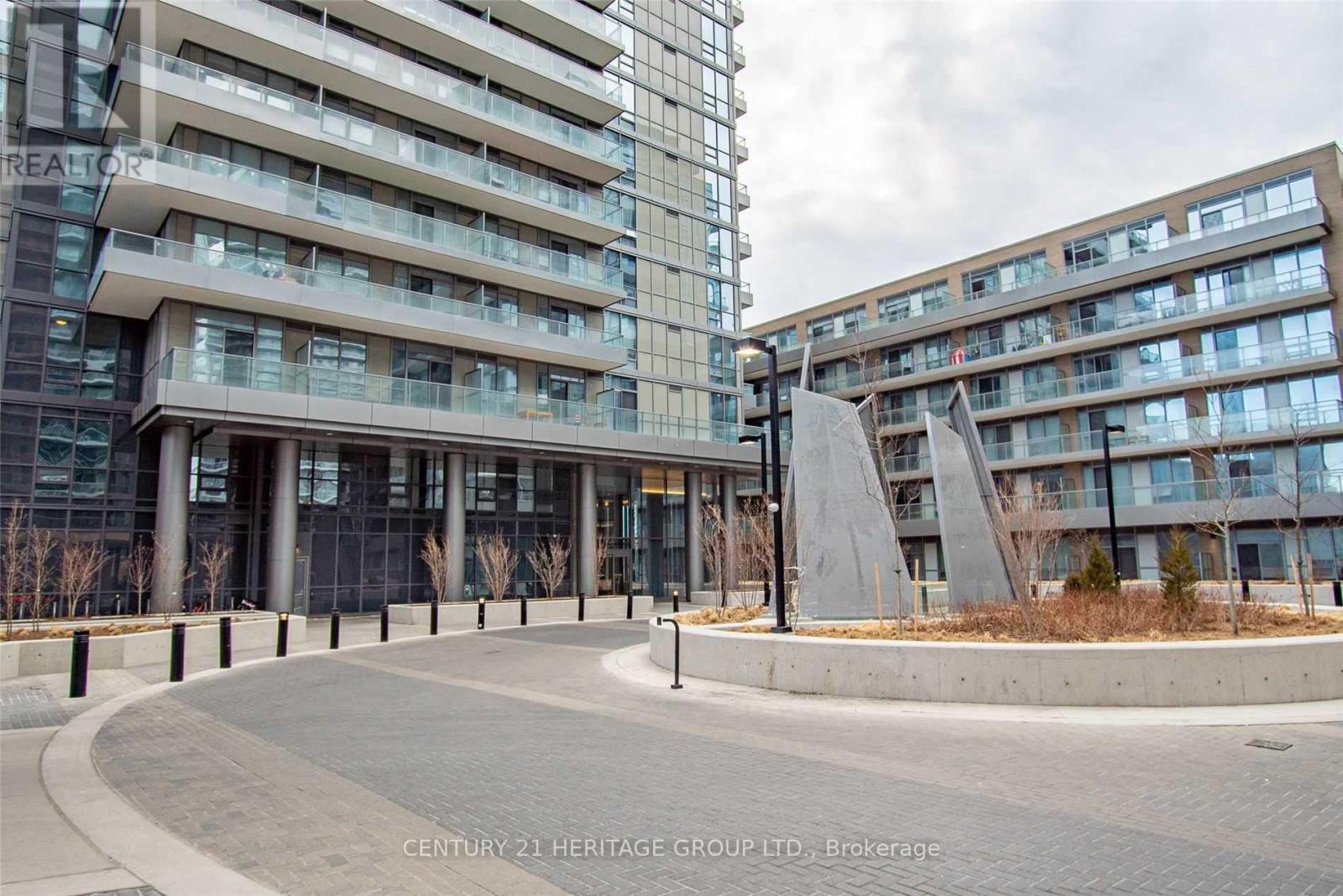 50 Forest Manor Unit 1605