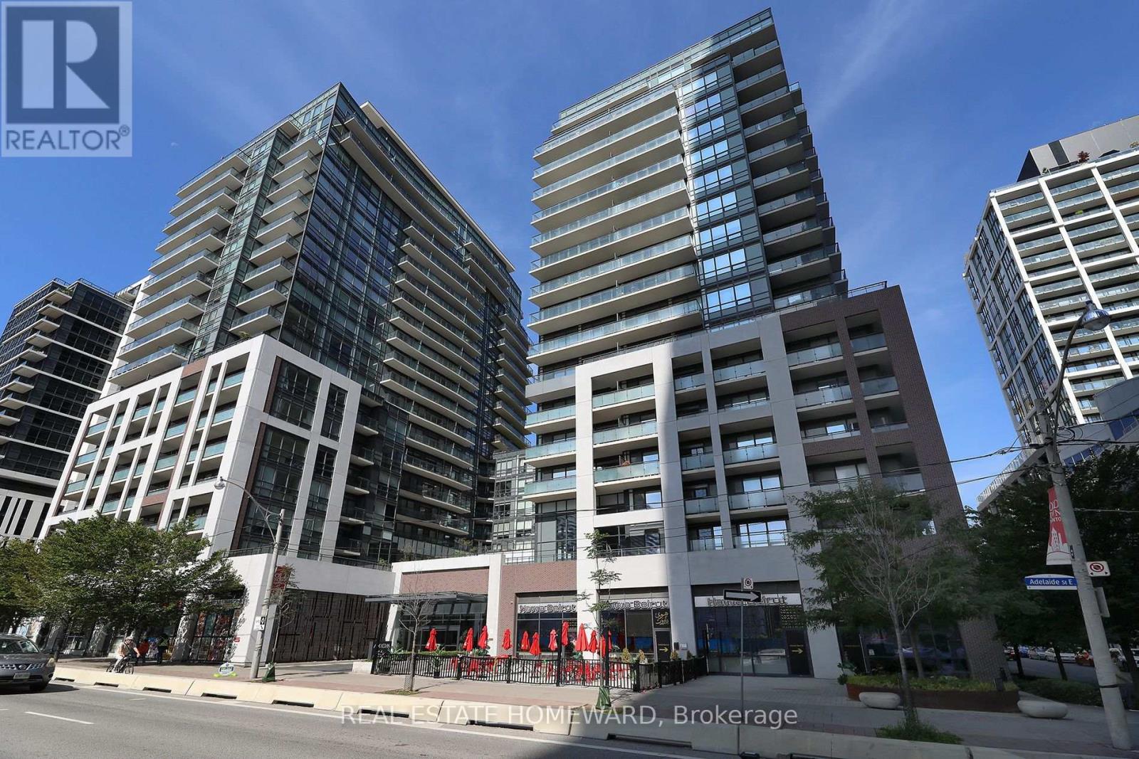 460 Adelaide Unit 609