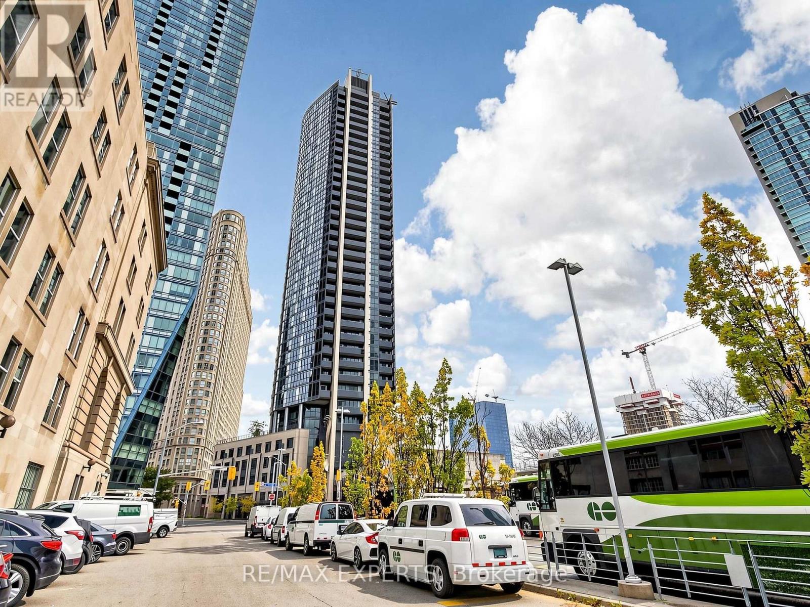 1 The Esplanade Unit 2305