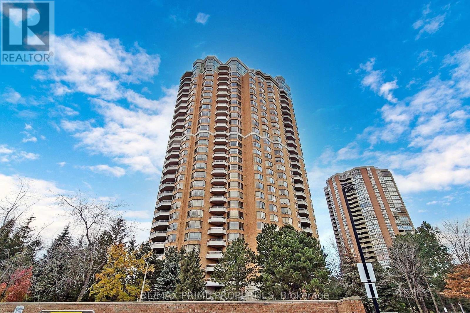 89 Skymark Unit 310