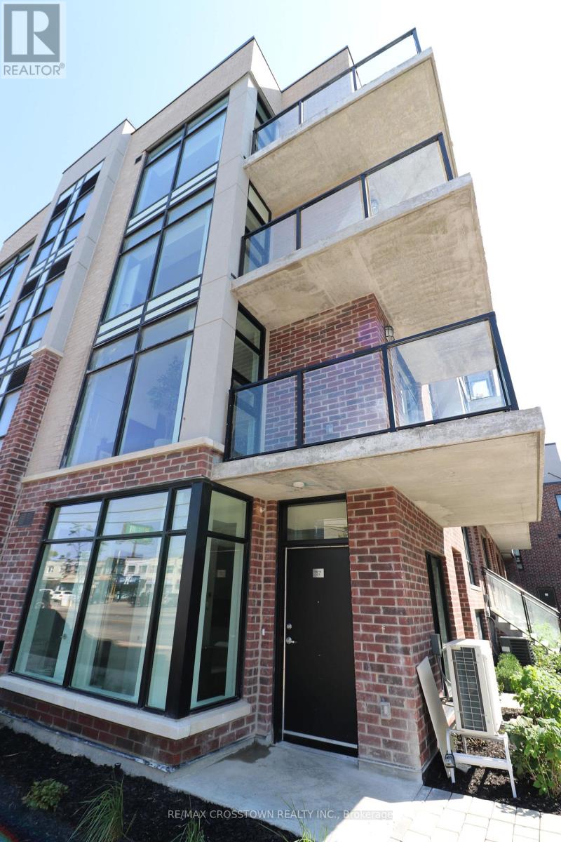 57-861 Sheppard Unit 2nd