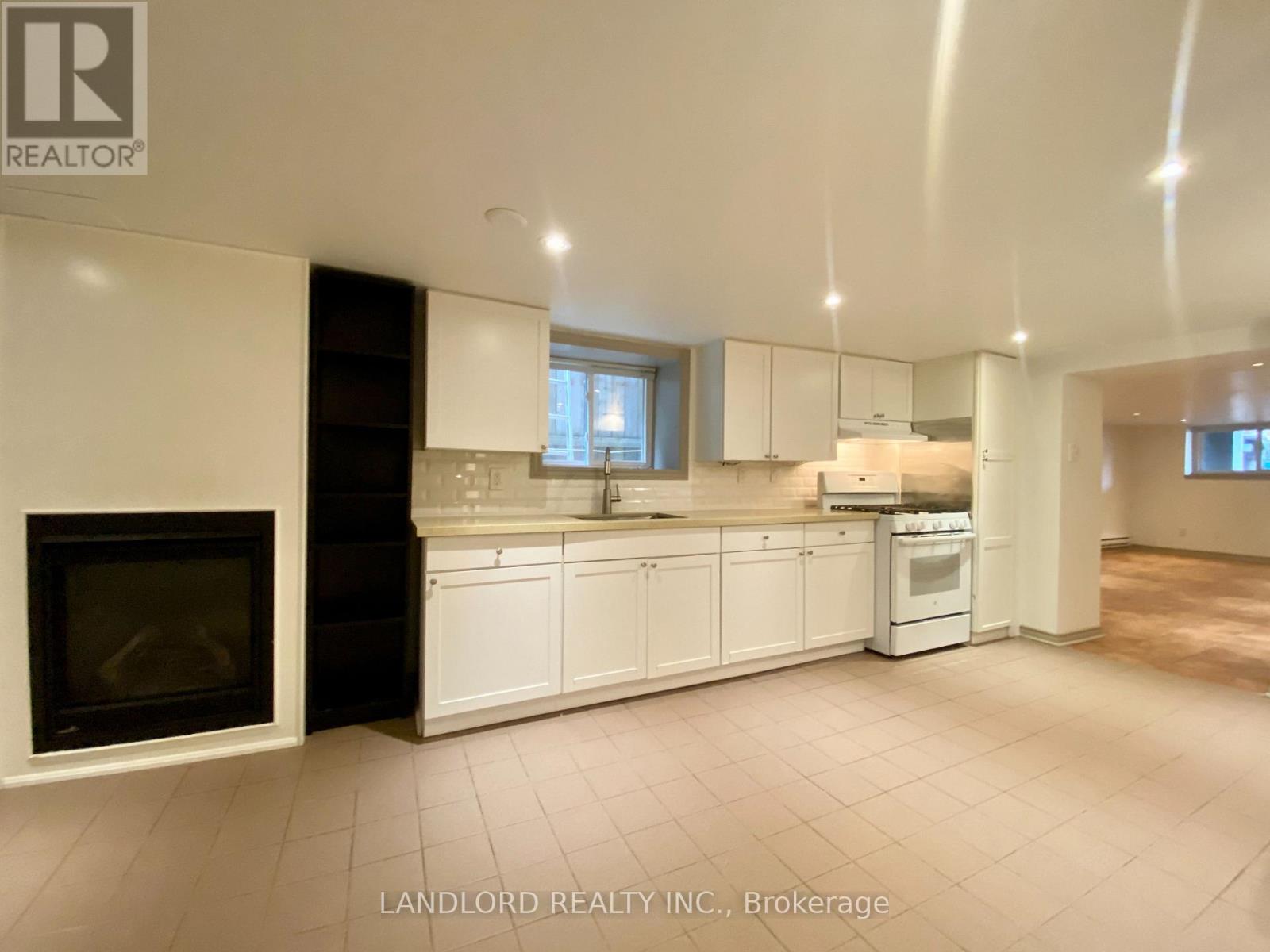 209 Madison Unit 5