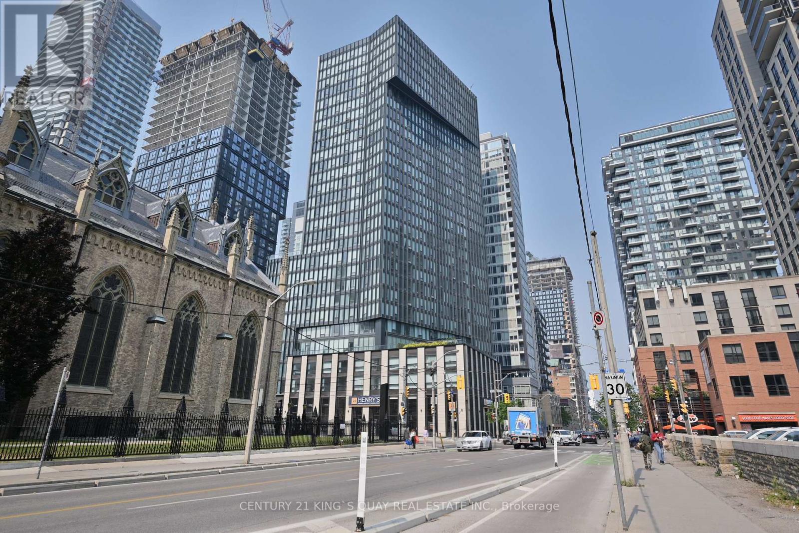 60 Shuter Unit 2206