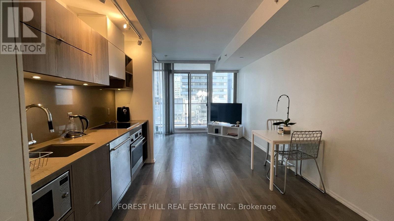 125 Peter Unit 1110