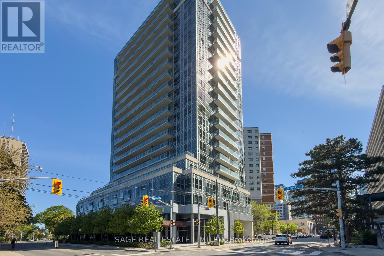 58 Orchard View Unit 313