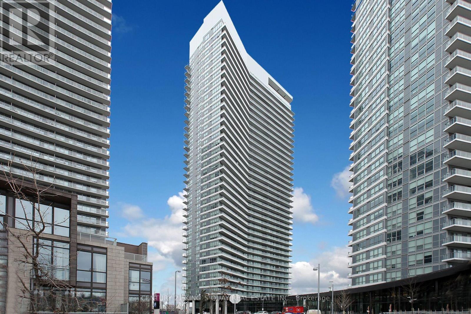 115 McMahon Unit 811