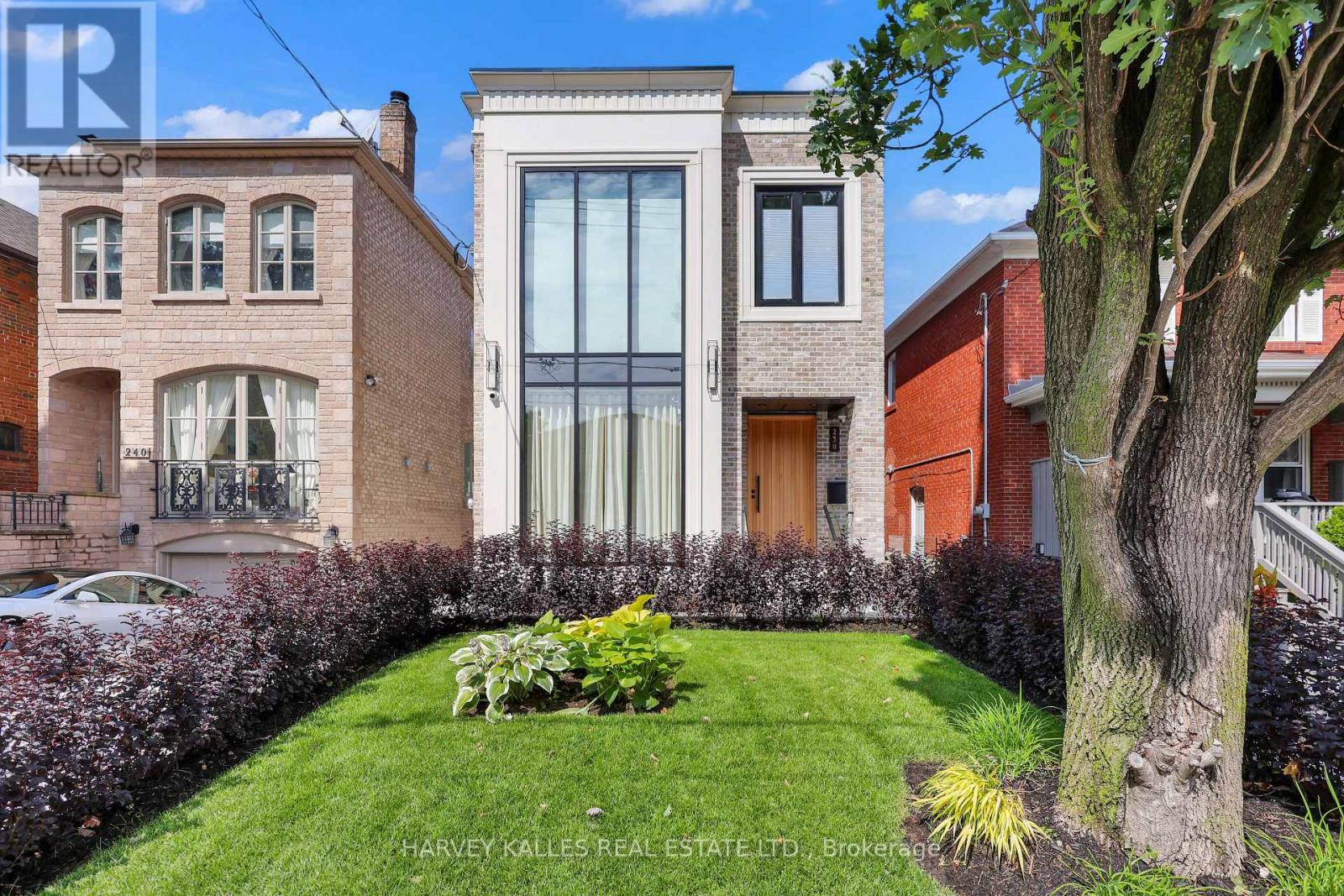 238 Melrose