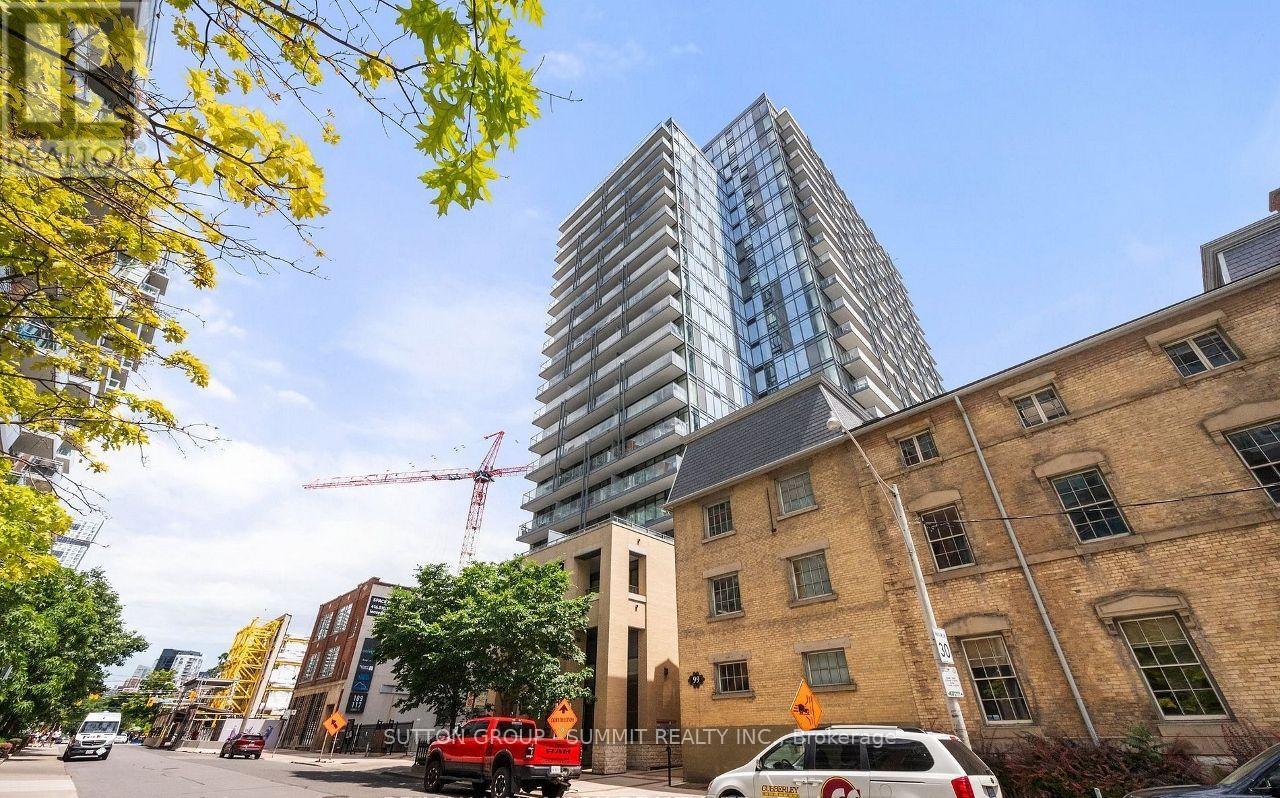 105 George Unit 1510 photo 2