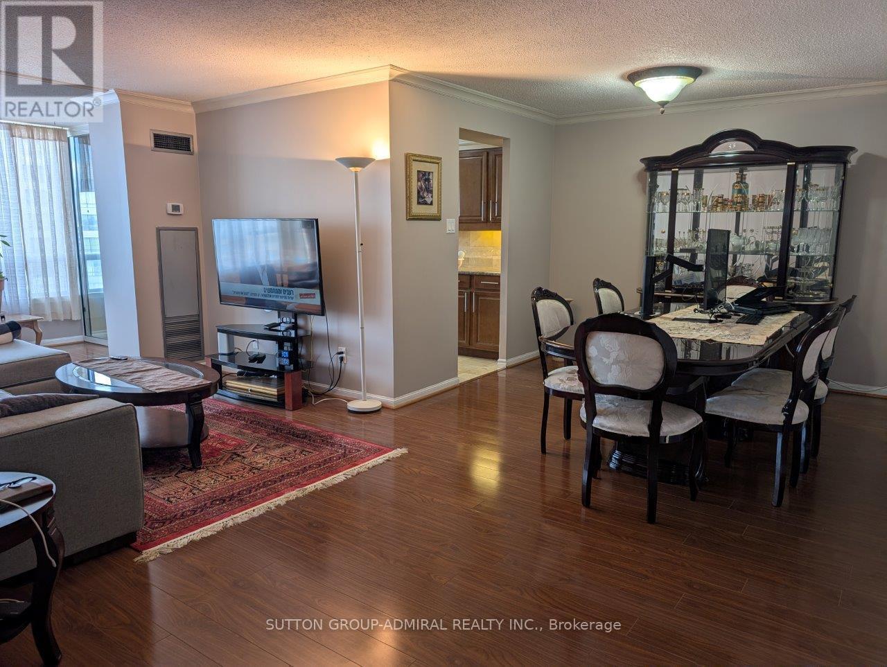 1131 Steeles Unit 1504 photo 5