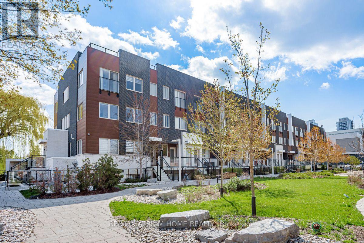 780 Sheppard Unit 18