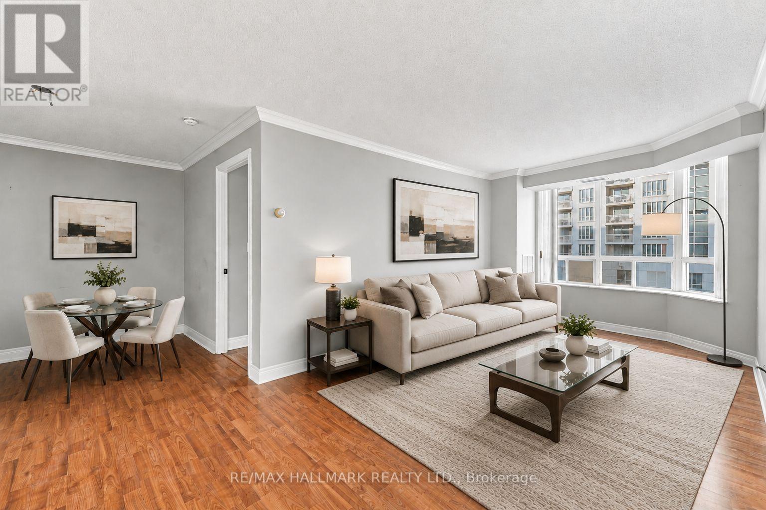 5418 Yonge Unit 617