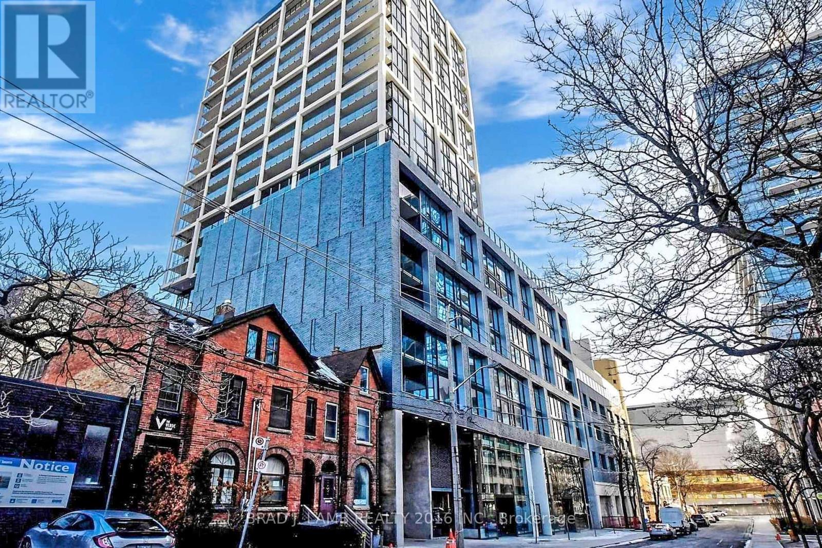 55 Ontario Unit 521