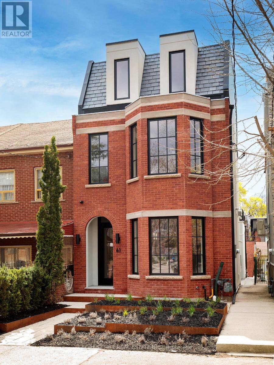 61 Foxley