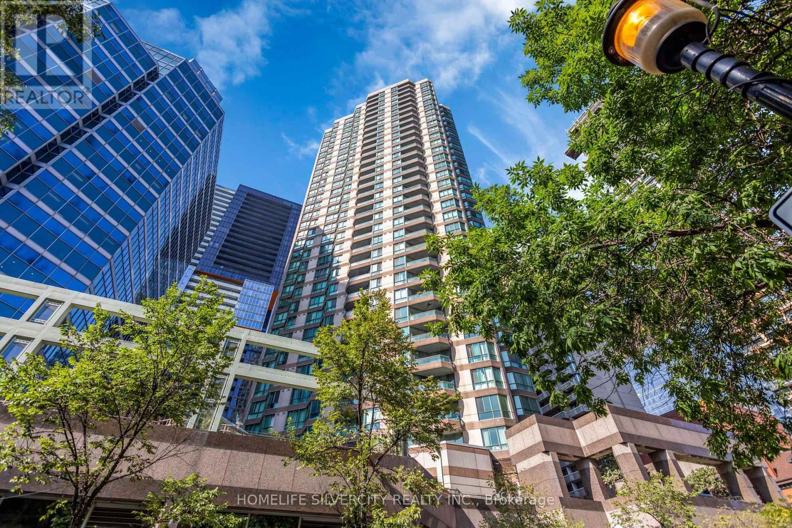 38 Elm Unit 3113