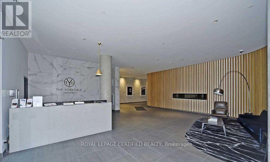 120 Varna Unit 1407 photo 4
