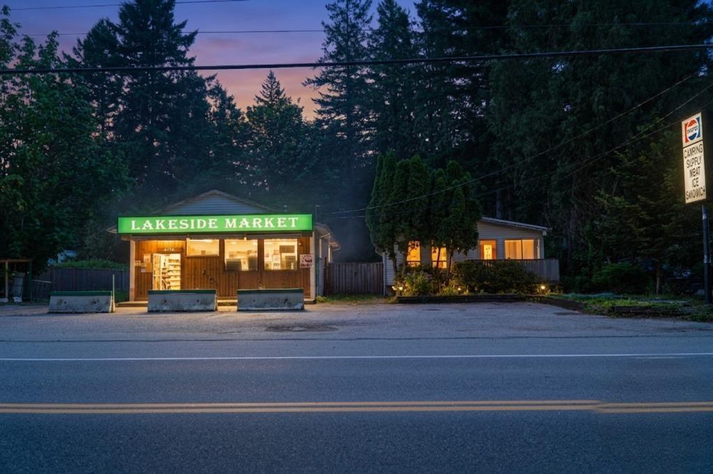 3776 COLUMBIA VALLEY