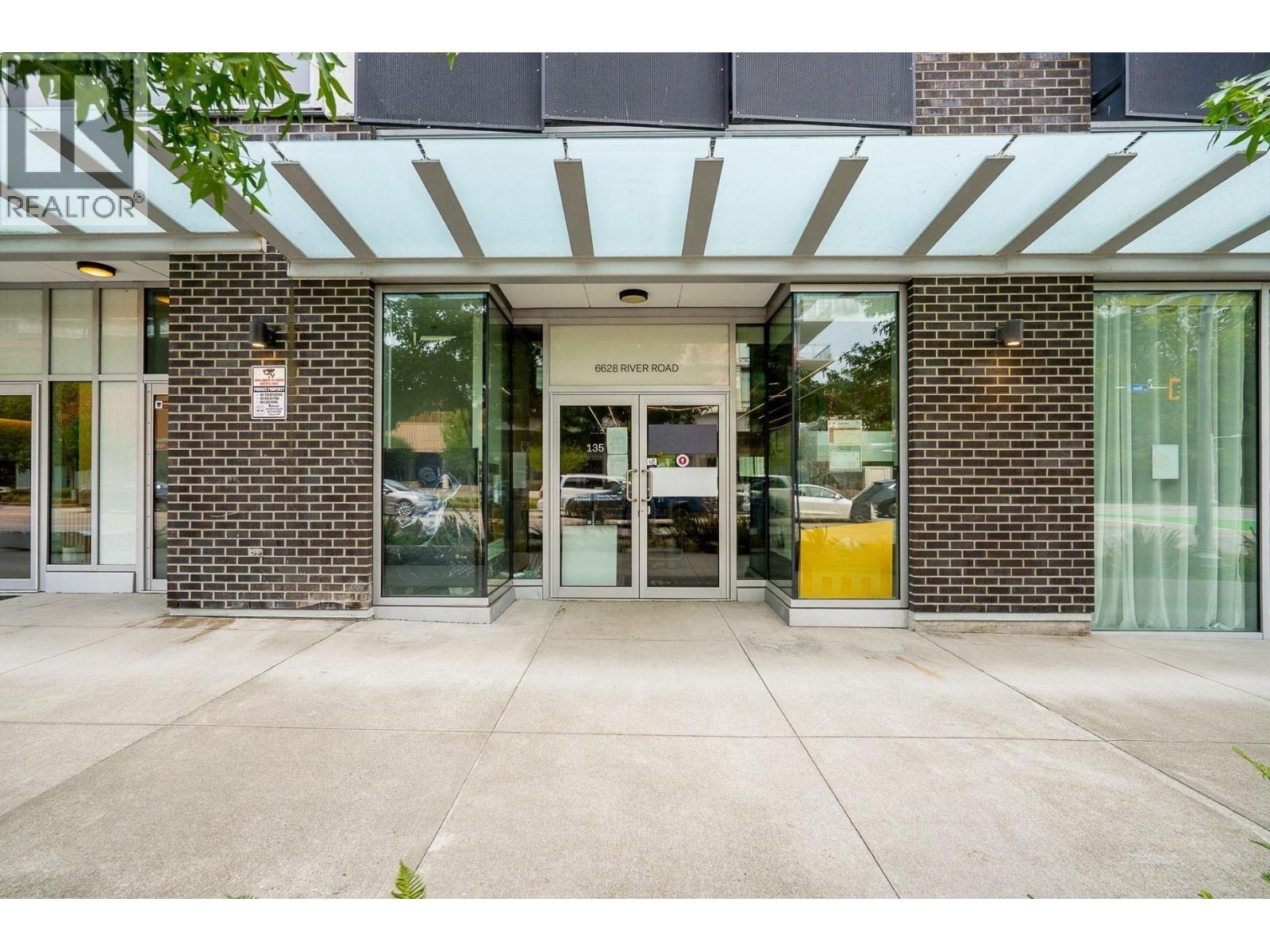 5508 HOLLYBRIDGE Unit 135 photo 4