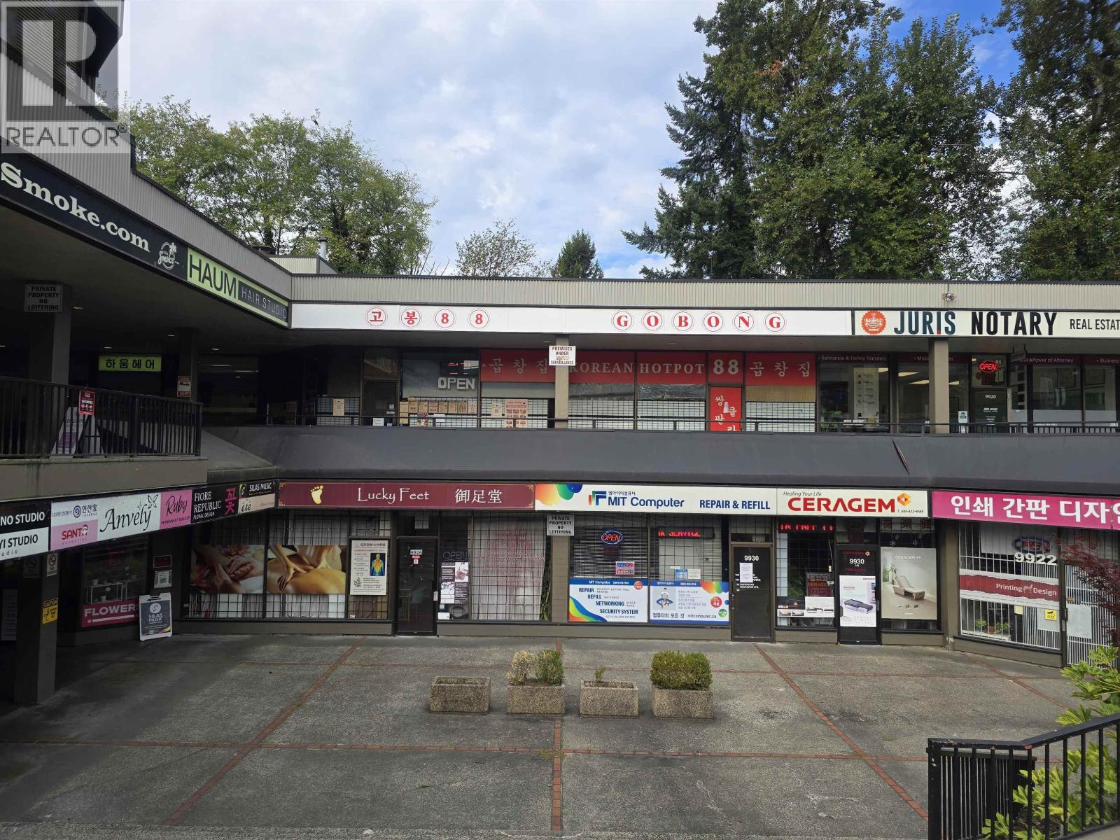 9928 LOUGHEED