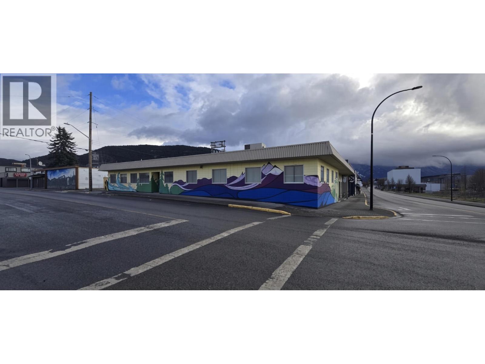 3210 EMERSON