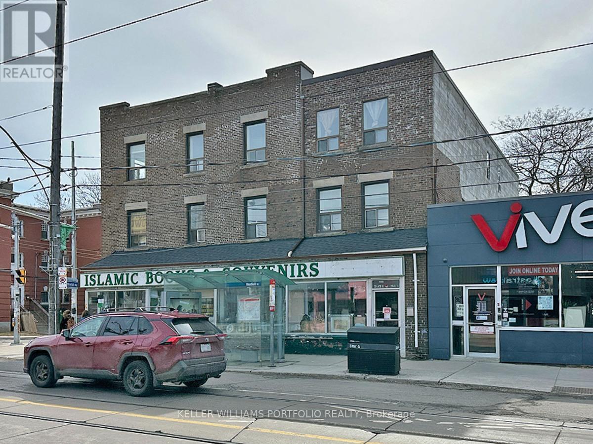 1395 Gerrard