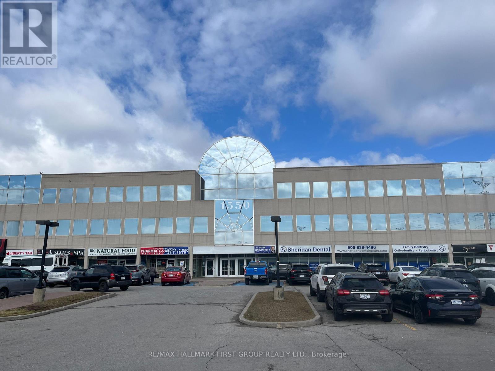 1550 Kingston Unit 310 photo 2