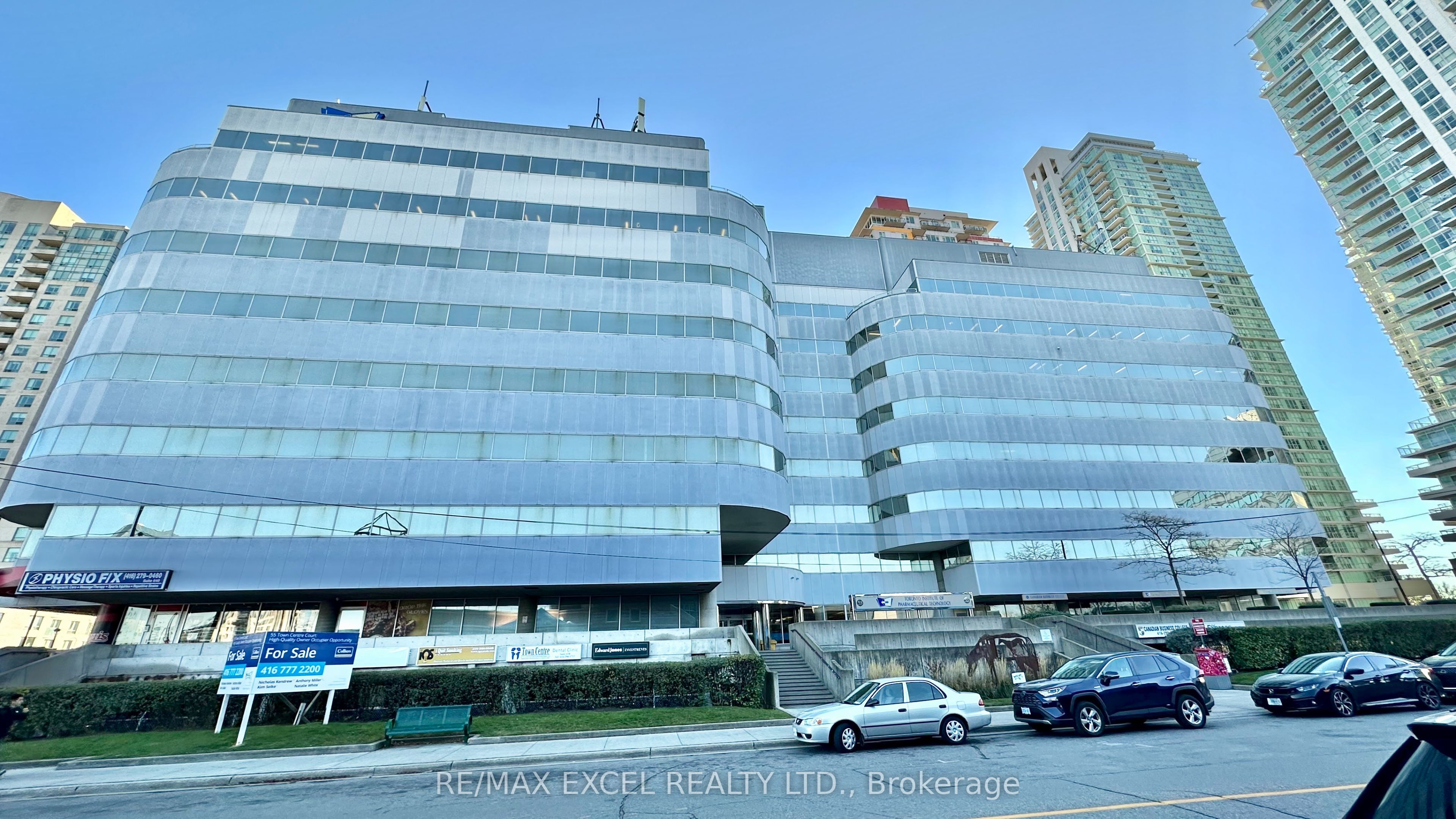 55 Town Centre Unit 700 #37