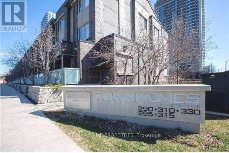 315 Village Green Unit Th69