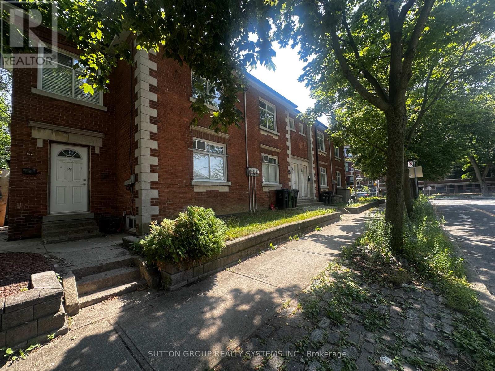 137B Chatham