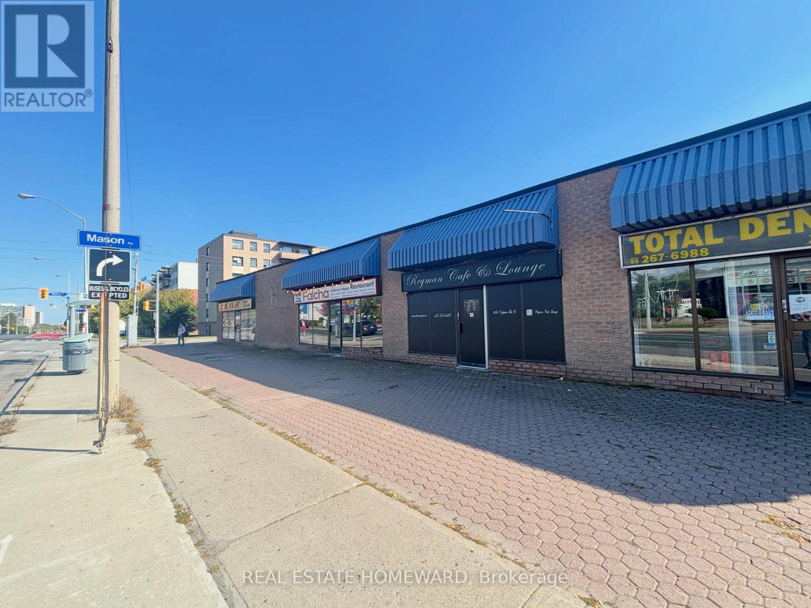 3095 Eglinton Unit #4