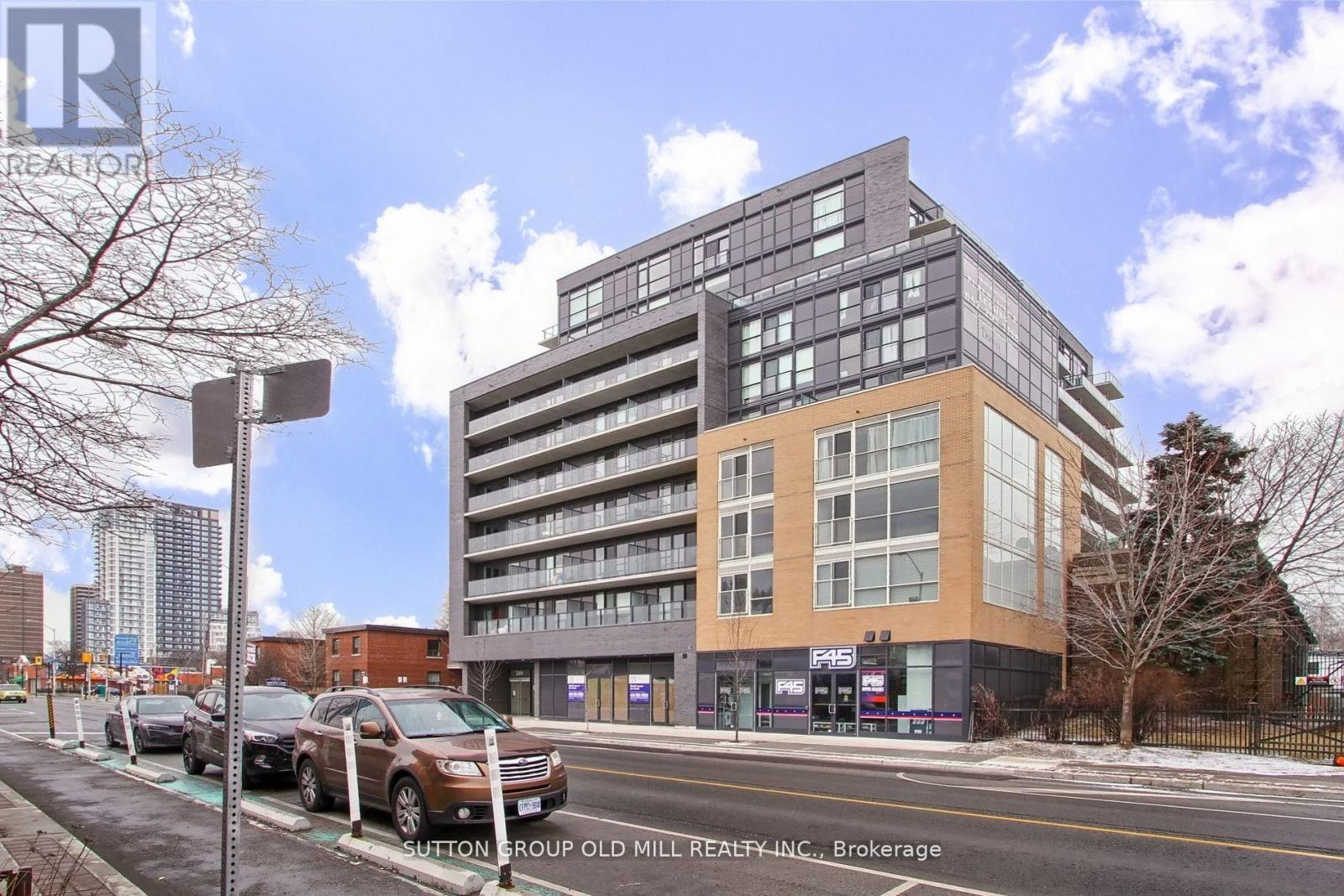 2369 Danforth Unit 516