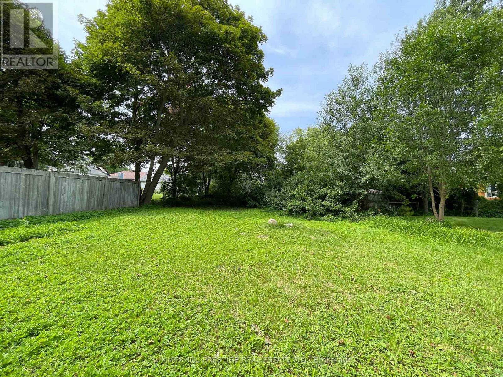 3068 Lakeview photo 3