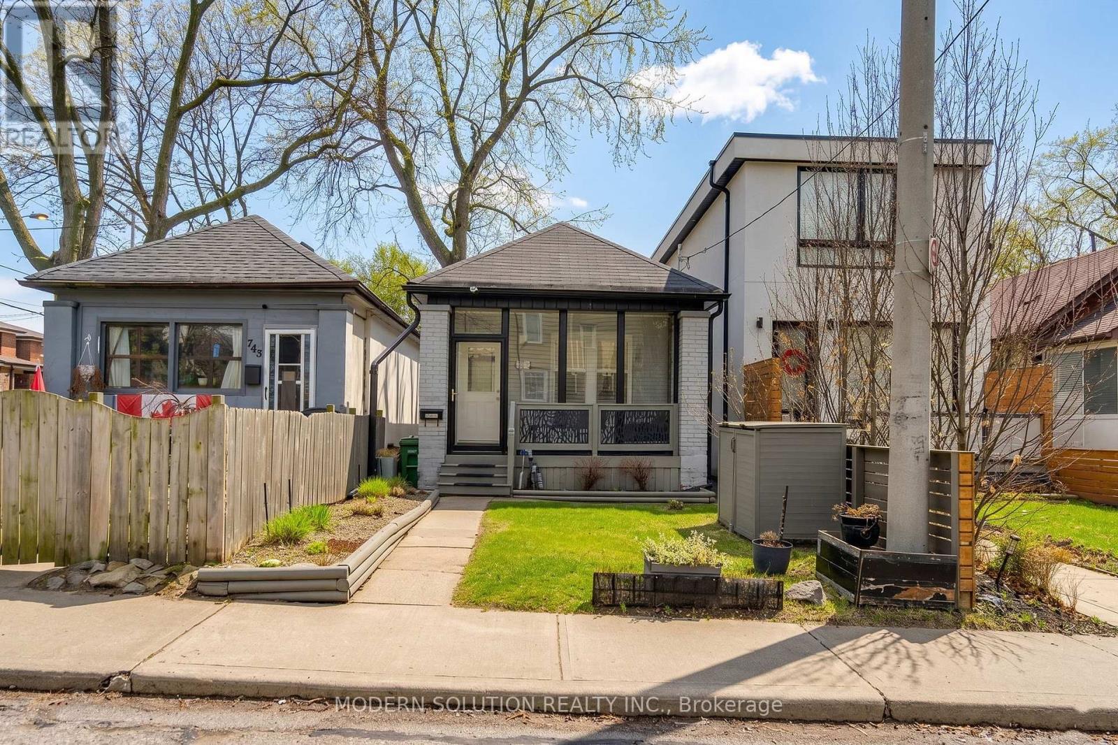 741 Milverton