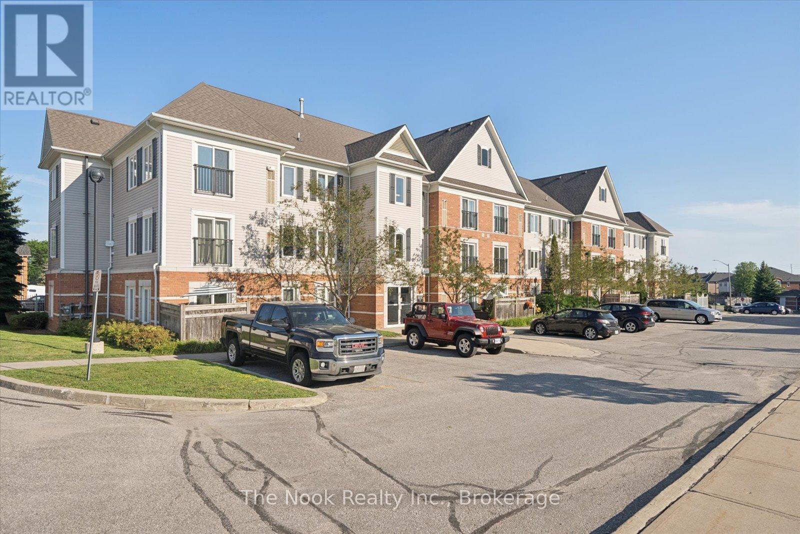 106 Aspen Springs Unit 301 photo 2