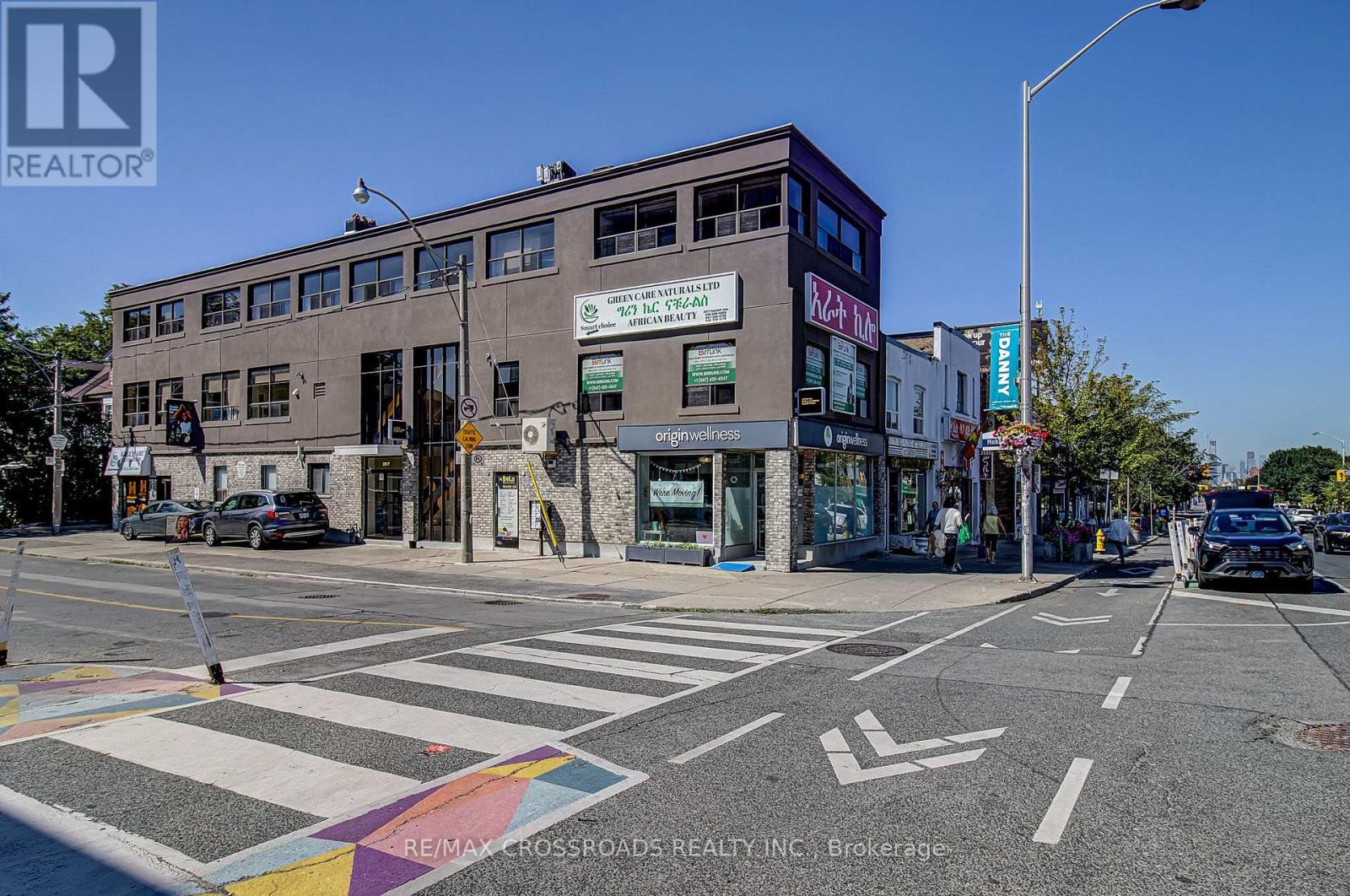 2017 Danforth Unit 2nd floor