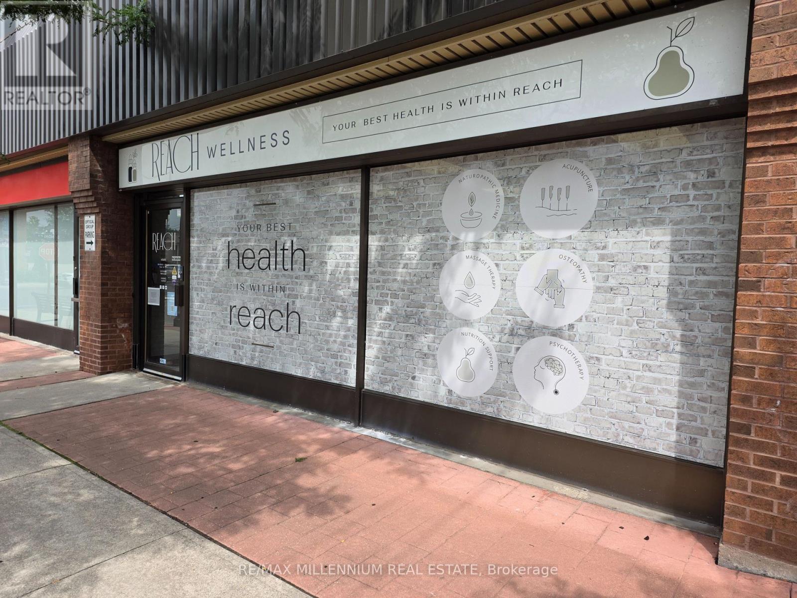209 Dundas Unit 7
