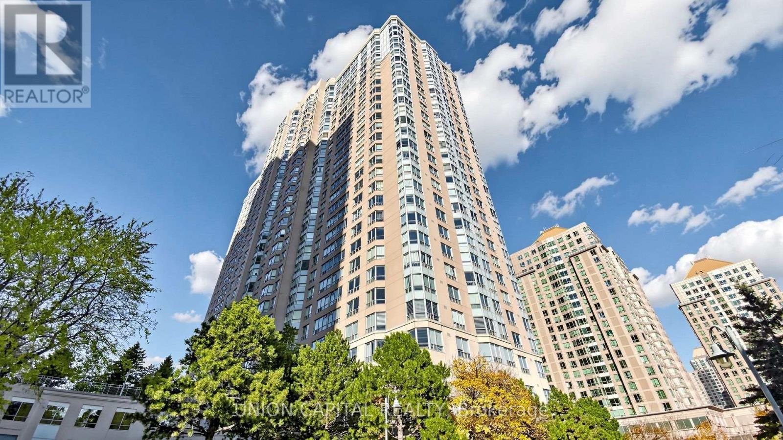 88 Corporate Unit 2101 photo 2