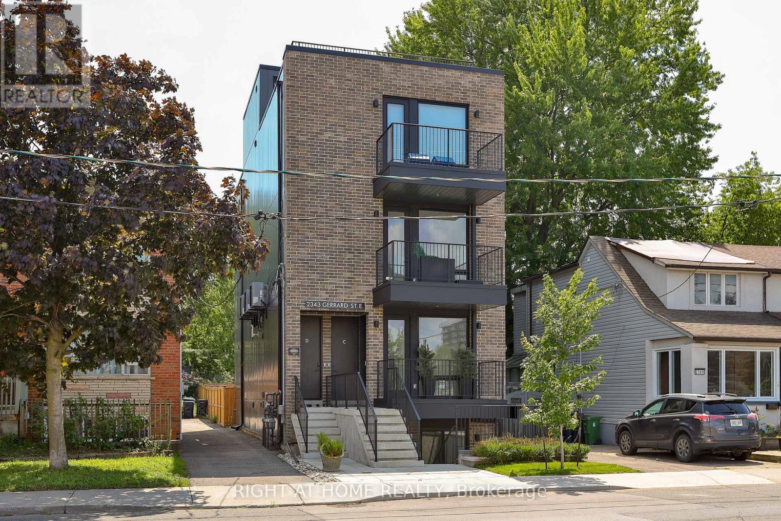 2343 Gerrard