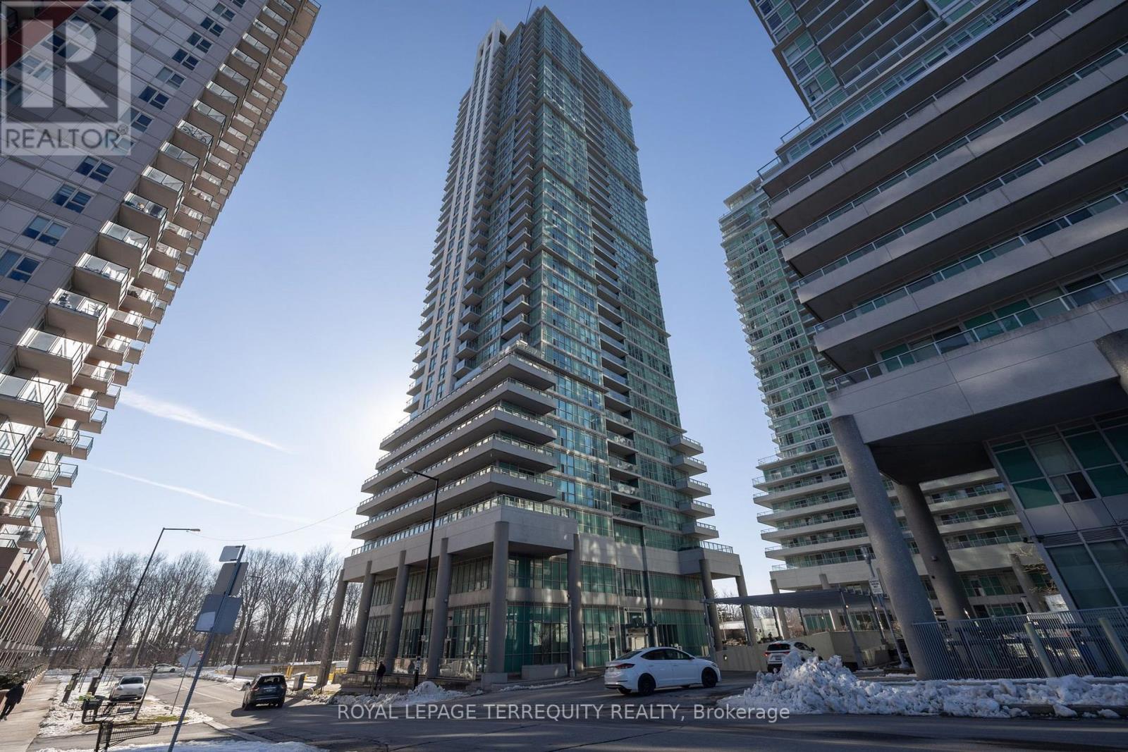 50 Town Centre Unit 3606