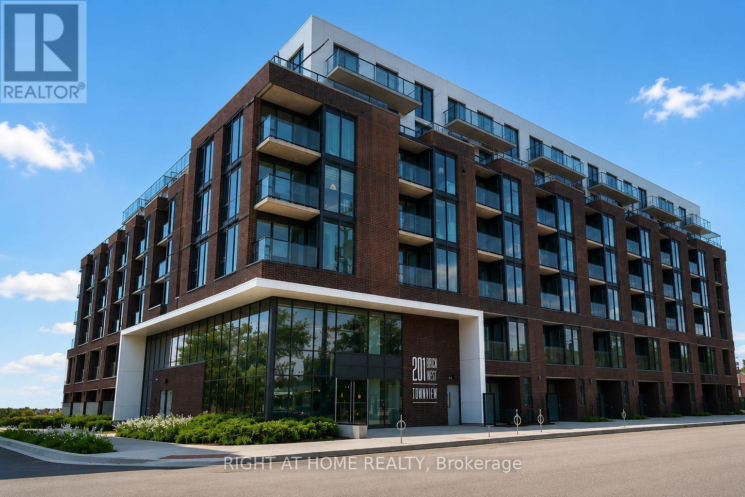201 BROCK Unit 211