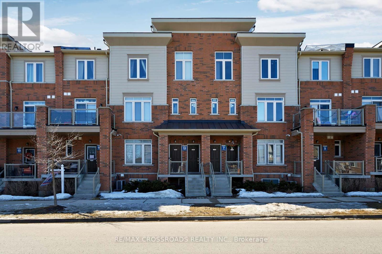 2726 William Jackson Unit 12