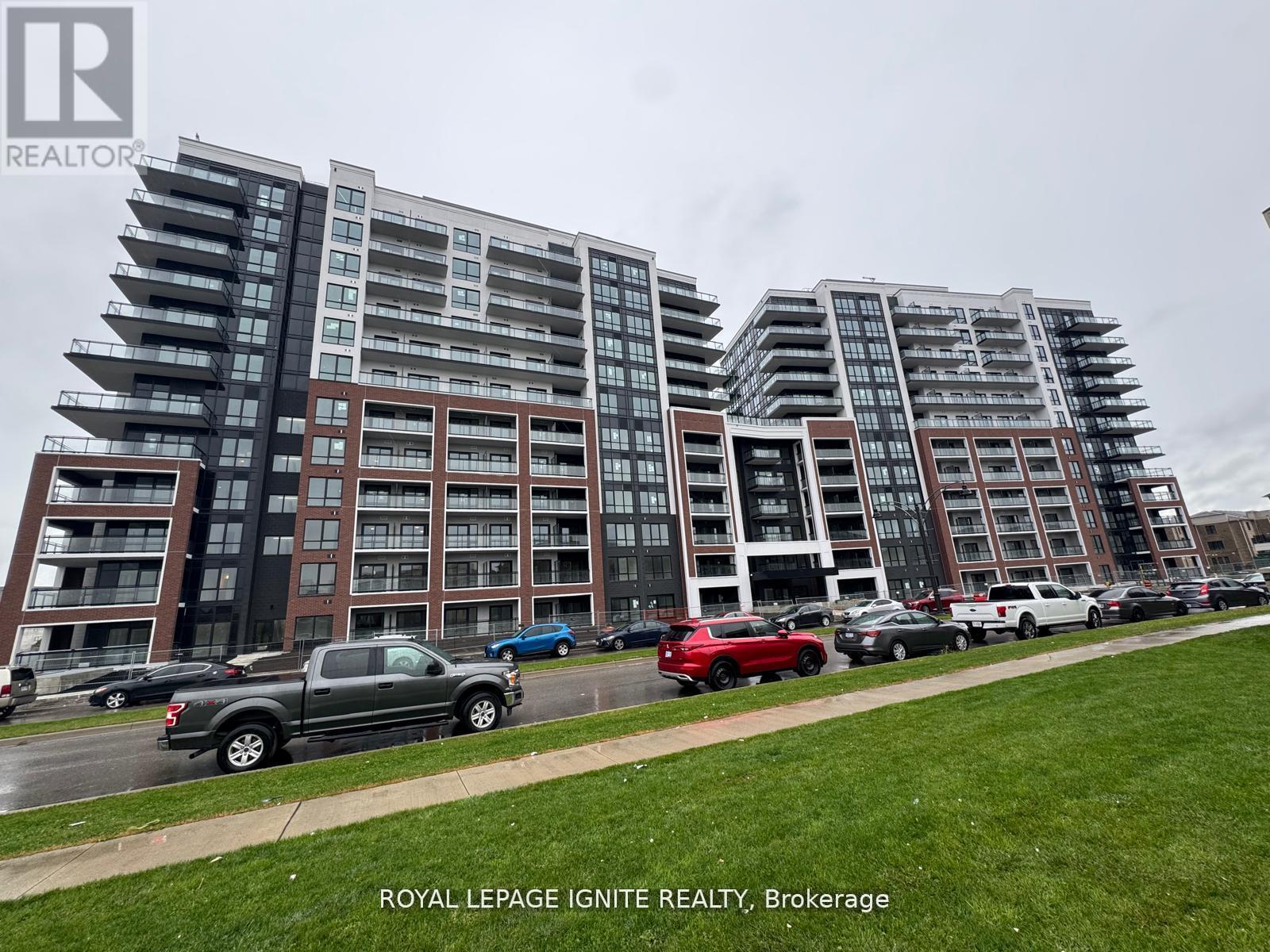 51 Clarington Unit 101