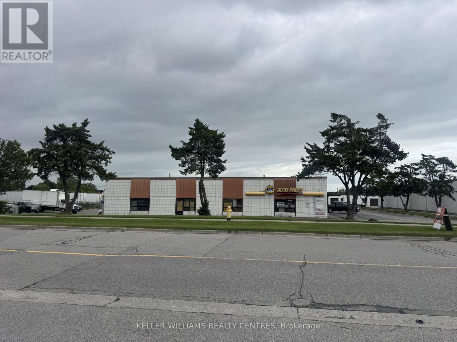 717 Wilson Road S 2, Oshawa, ON L1H 6E9, Oshawa