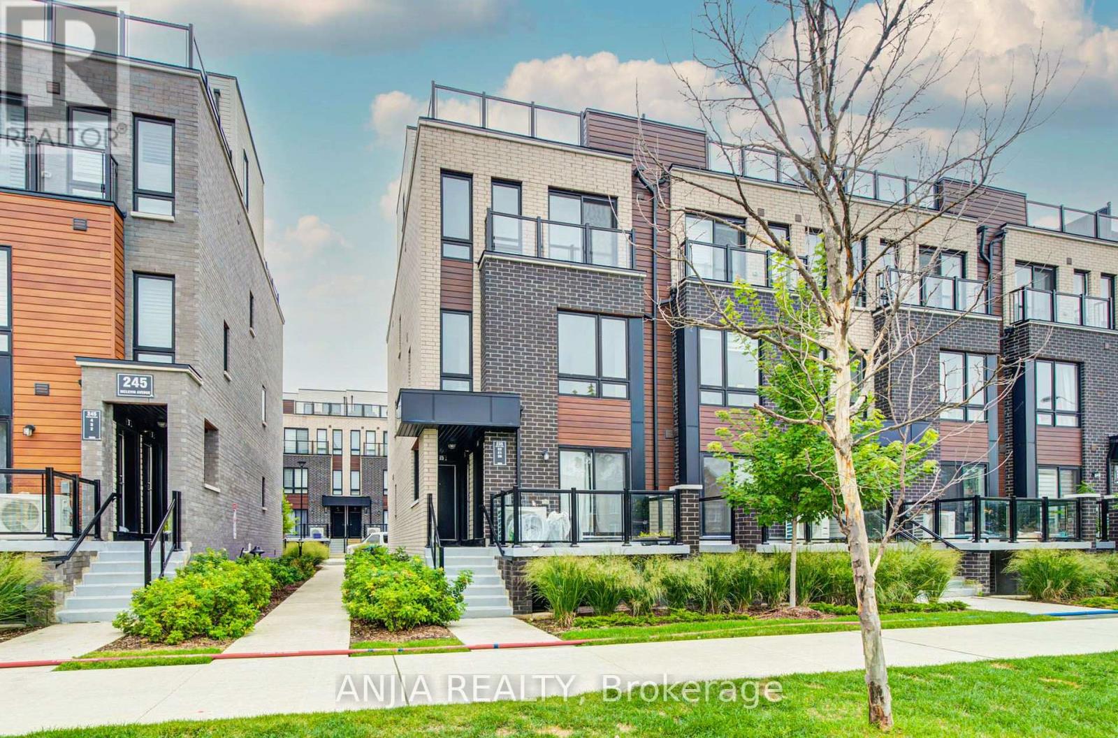 235 Mclevin Unit 21