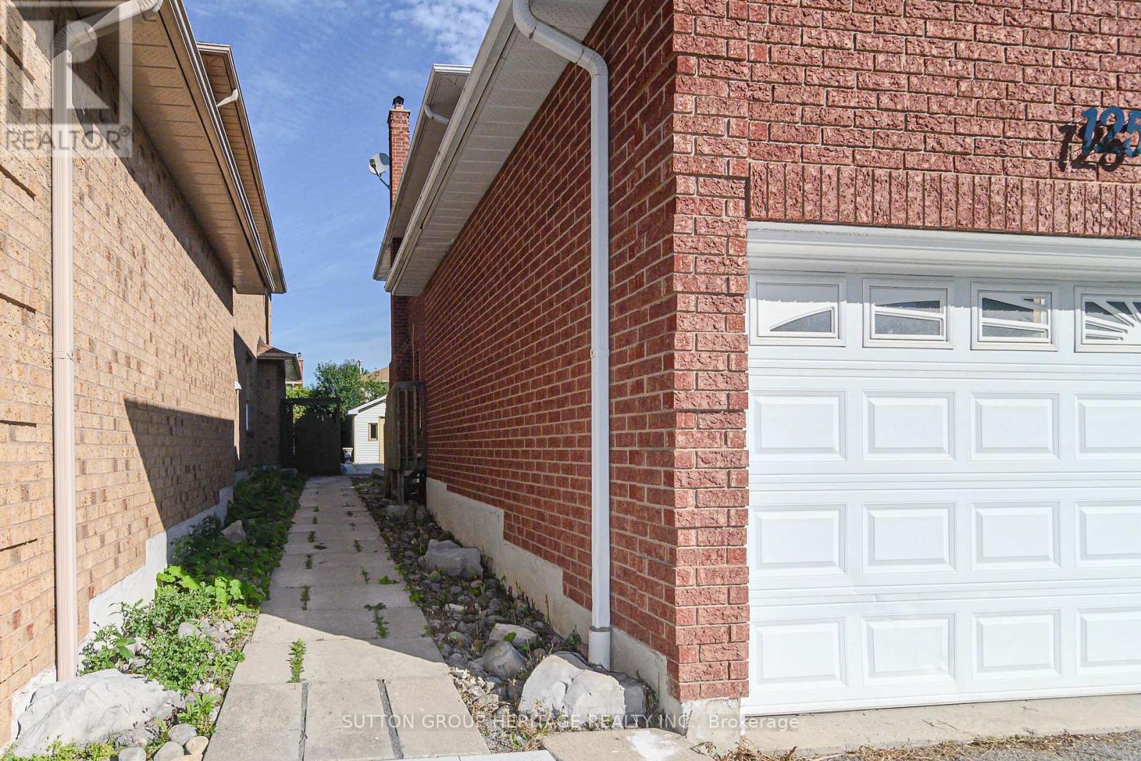 125 Harkness Unit BSMT photo 3