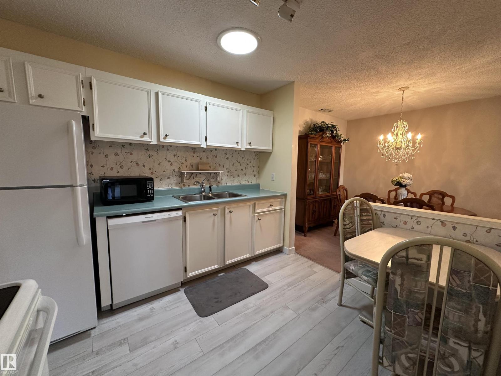 2071 SADDLEBACK RD NW photo 5