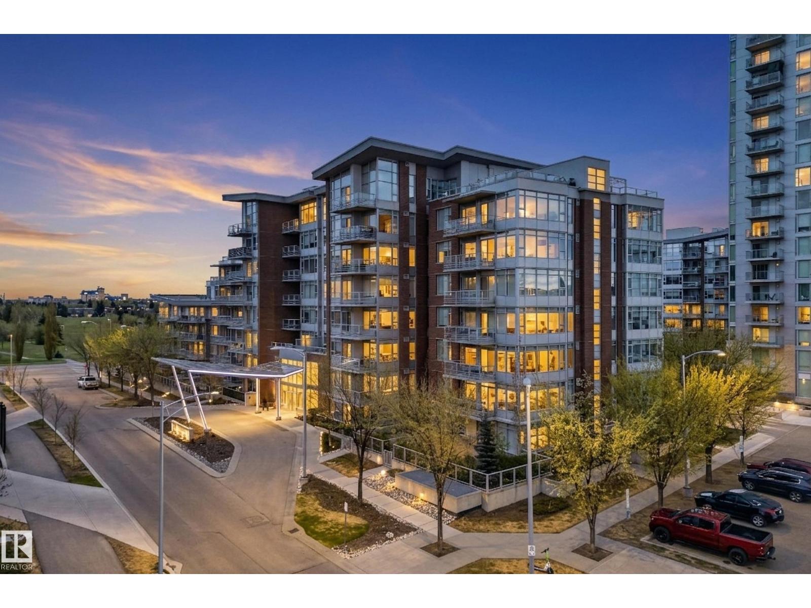 #808 2612 109 ST NW