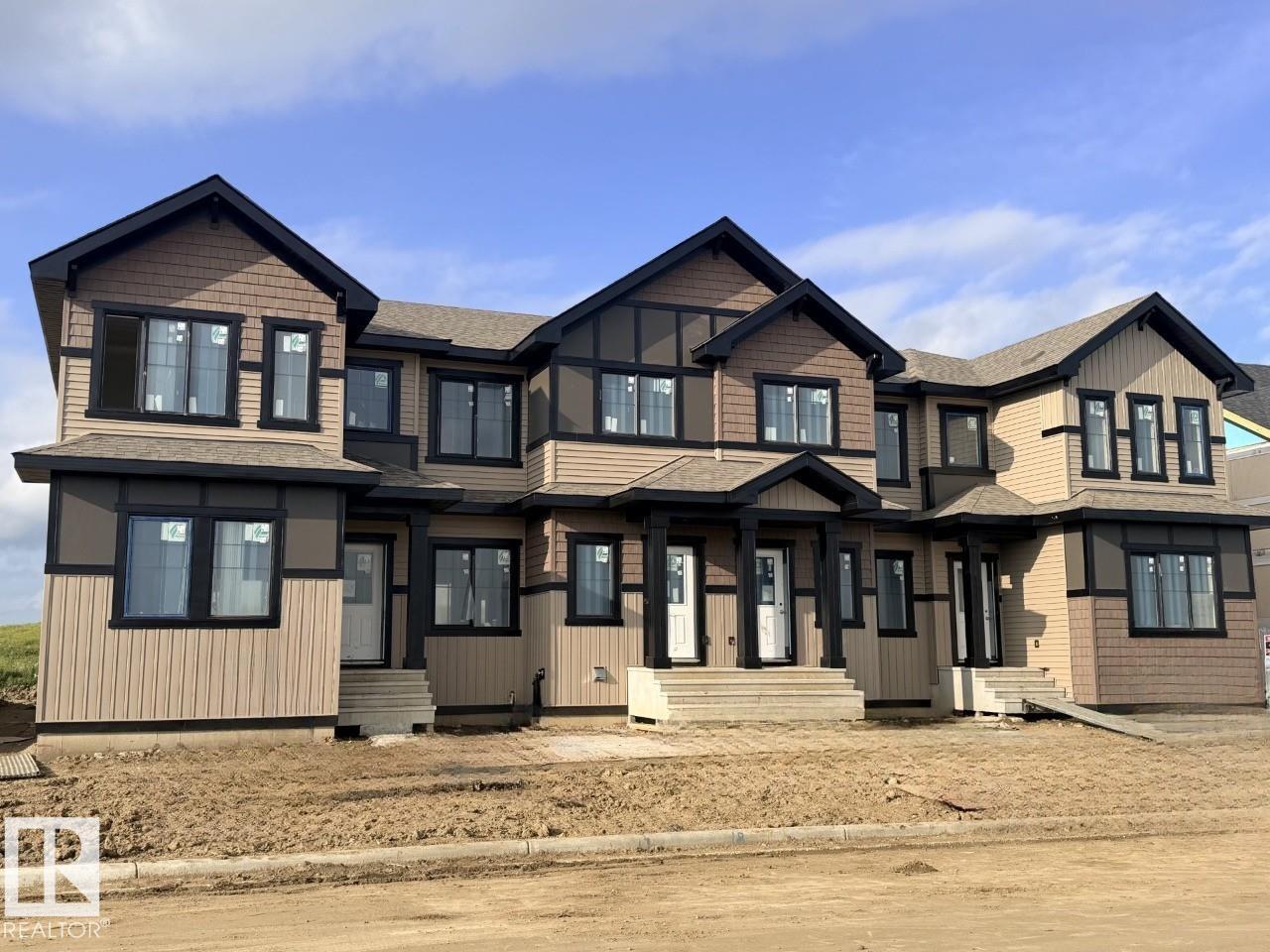 29 McLeod AV
