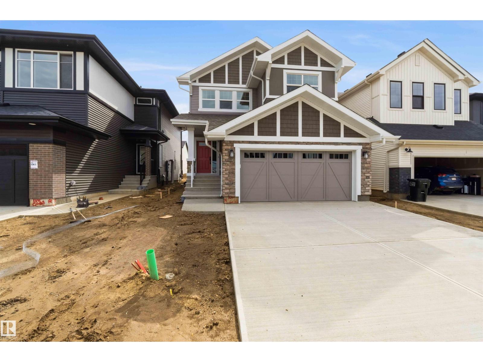 1085 CRISTALL CR SW